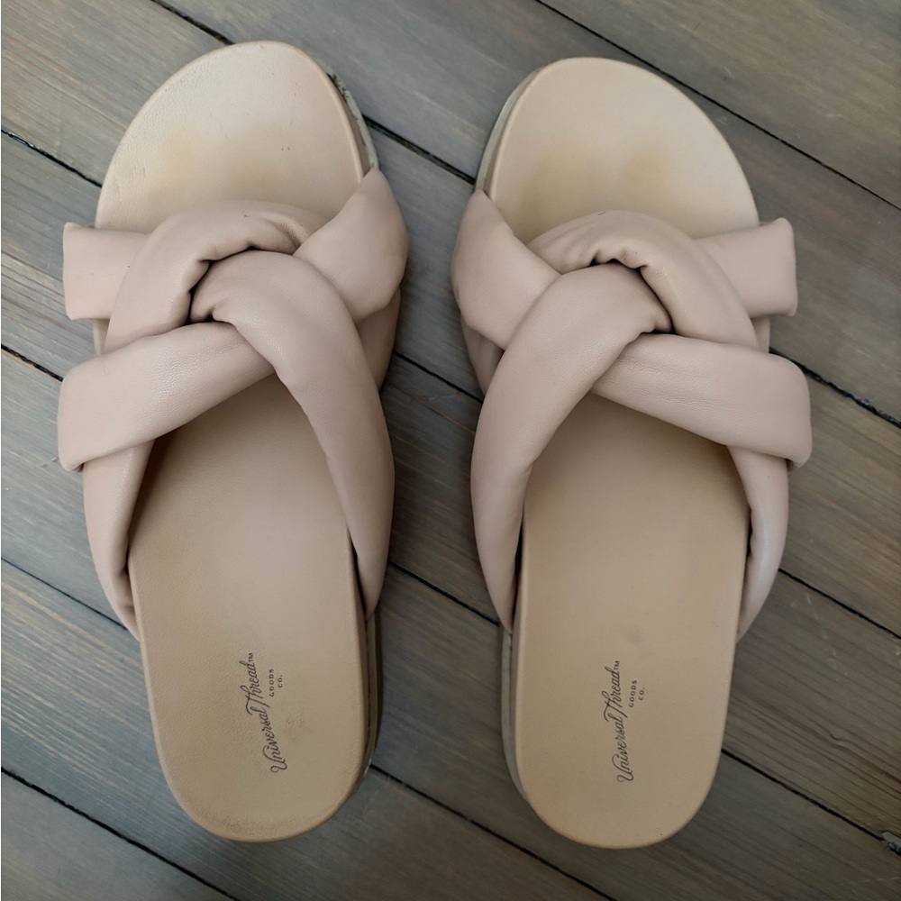 Universal Thread Women's Knotted Slide Sandals - Beige size 7
